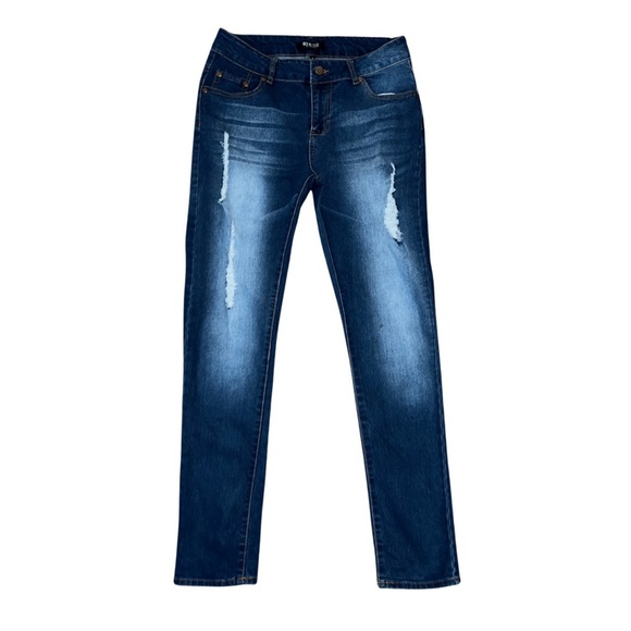 Blue Jeans Distressed - Picture 1 of 7